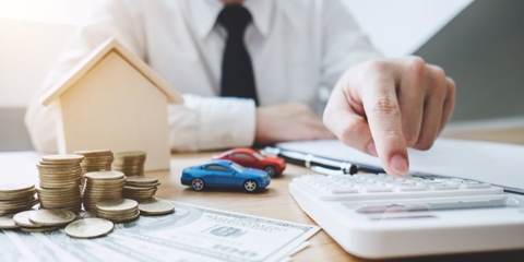 How to Handle Debt in a Divorce Photo