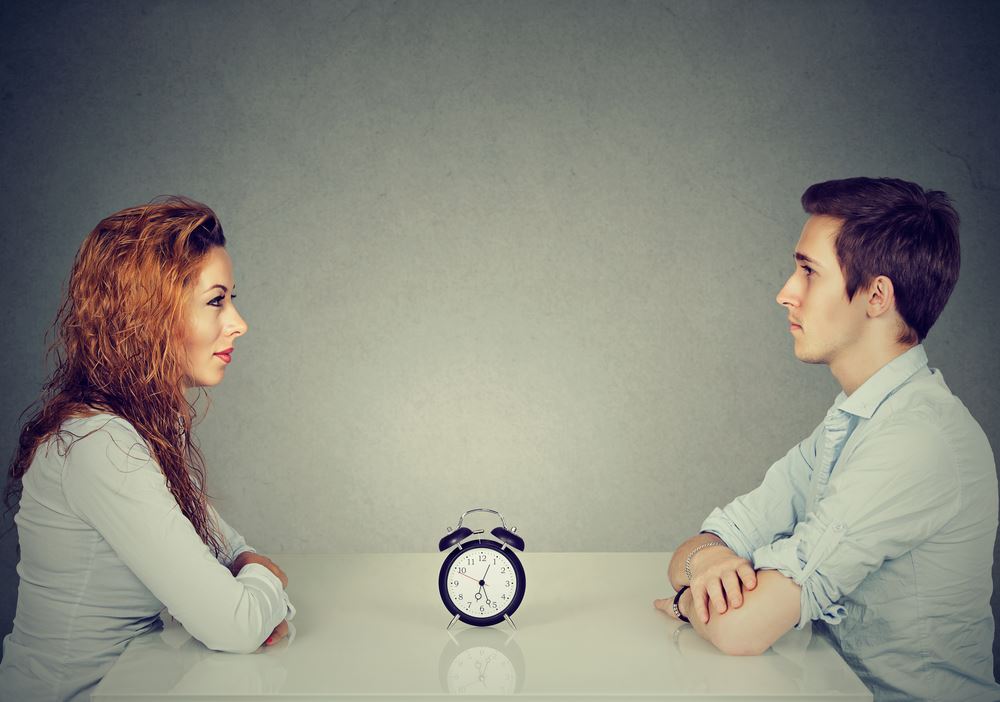 courting internet pages